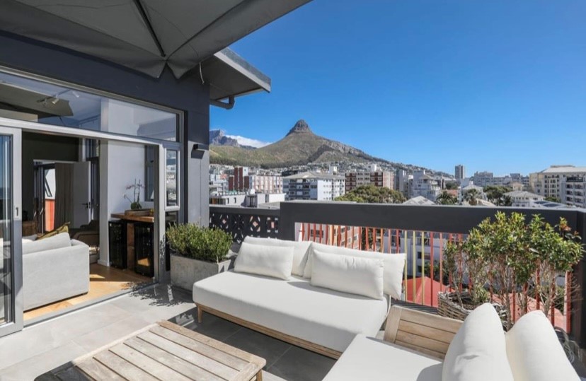 To Let 2 Bedroom Property for Rent in Sea Point Western Cape